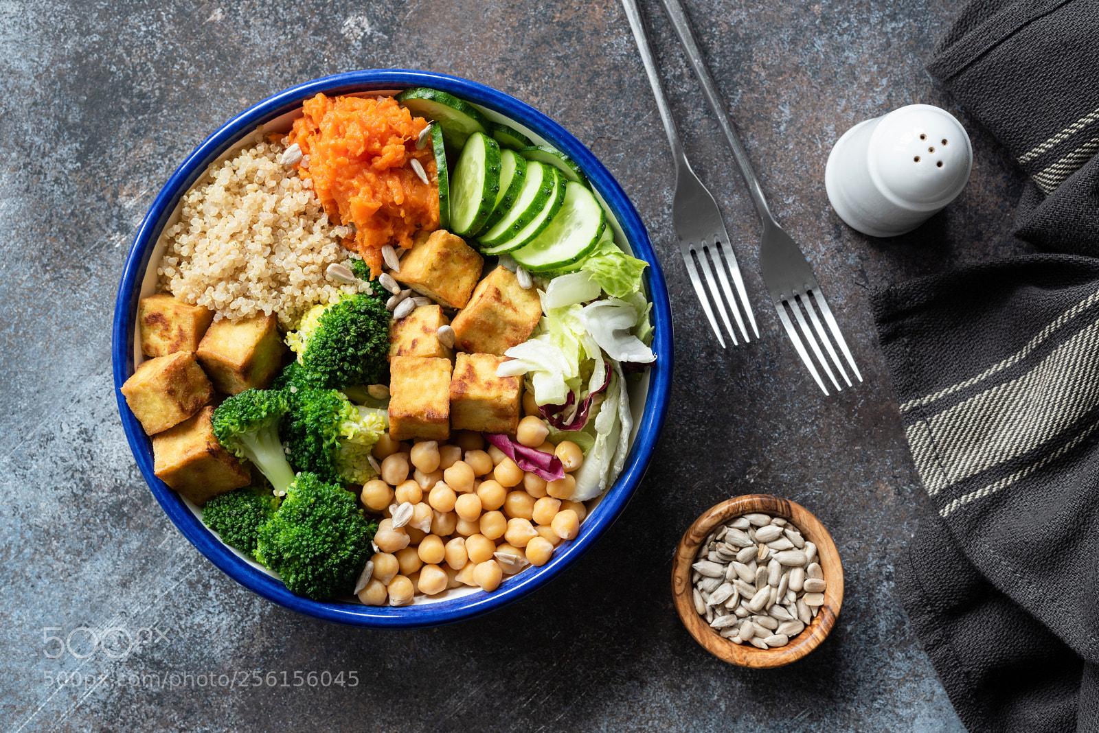 Nikon D810 sample photo. Buddha bowl on dark photography