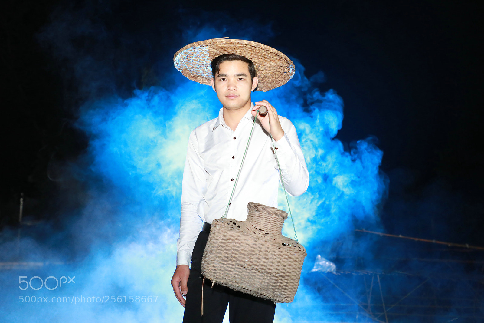 Canon EOS 5D Mark IV sample photo. Fashion fisherman photography