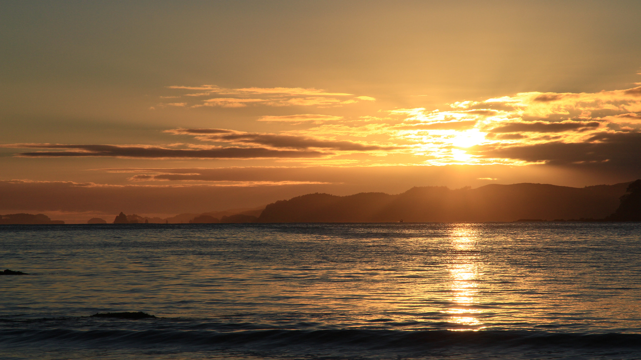 Canon EOS 650D (EOS Rebel T4i / EOS Kiss X6i) sample photo. New zeeland  taupo beach sunrise photography