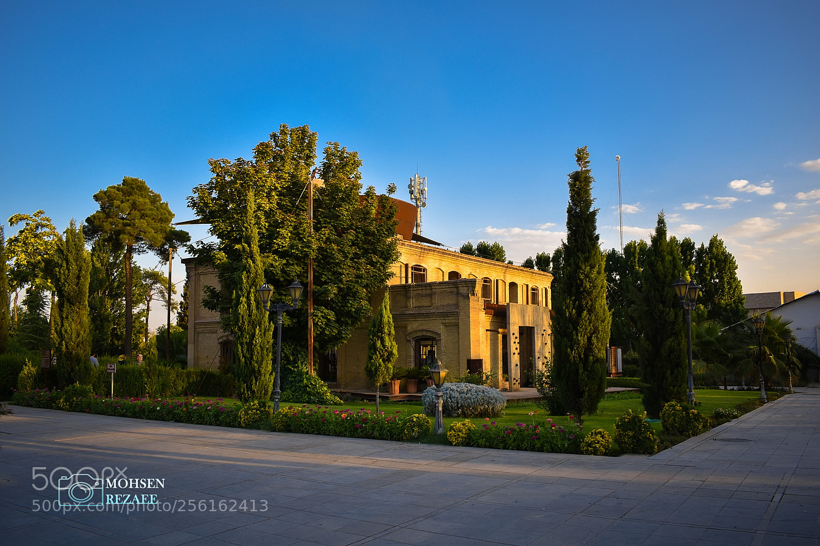 Nikon D3400 sample photo. Tar-o-pood museum photography