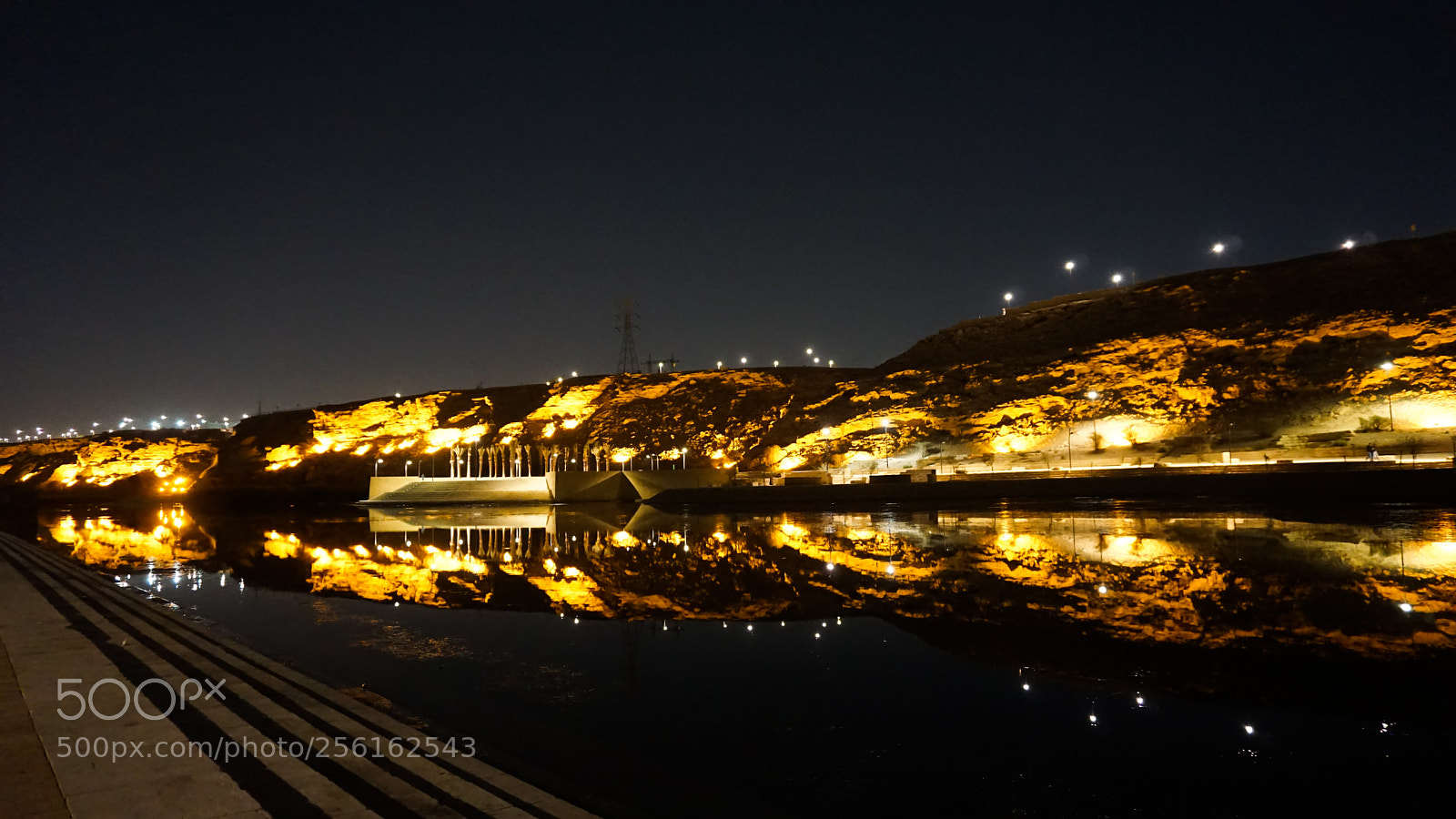 Sony a6000 sample photo. Lake's lights photography