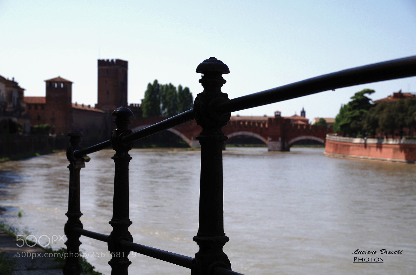 Pentax K-50 sample photo. Castello vr photography