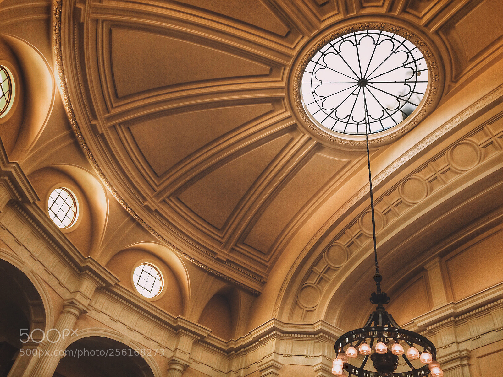 Apple iPhone 5s sample photo. The great hall photography