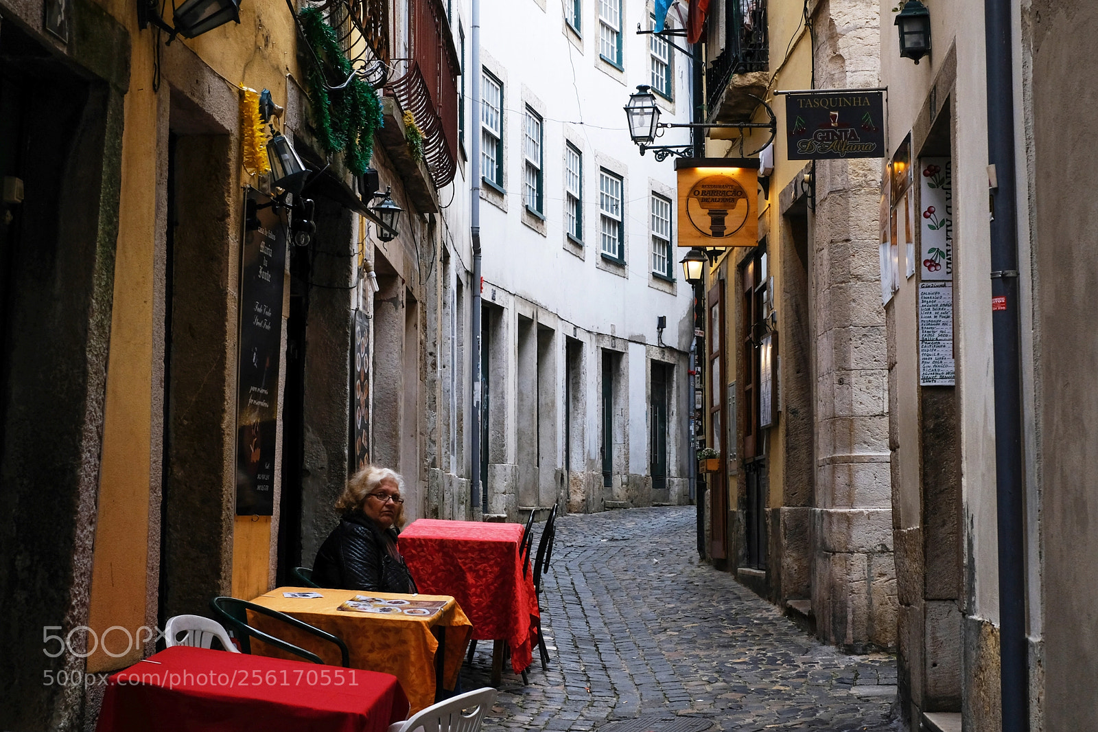Fujifilm X-T20 sample photo. Alfama photography