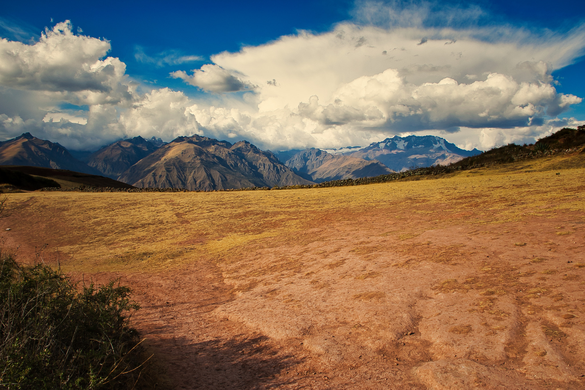 Nikon D5300 sample photo. "to drop the world there and wander free of care" photography