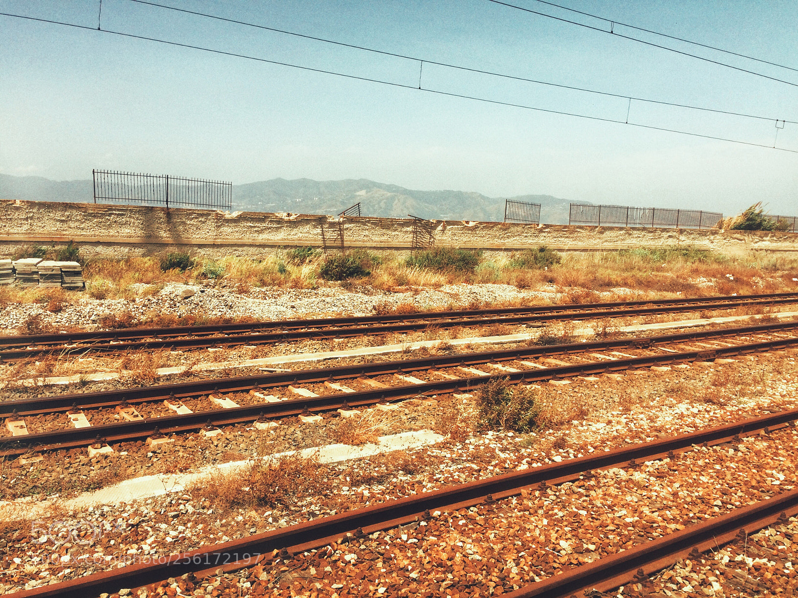 Apple iPhone 5s sample photo. Old station photography