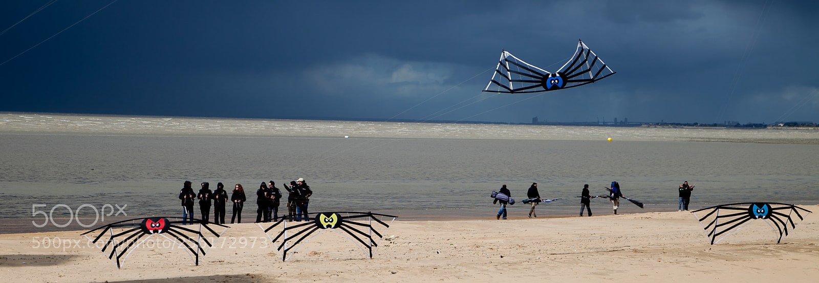Canon EOS 5D Mark II sample photo. Kite surfing photography