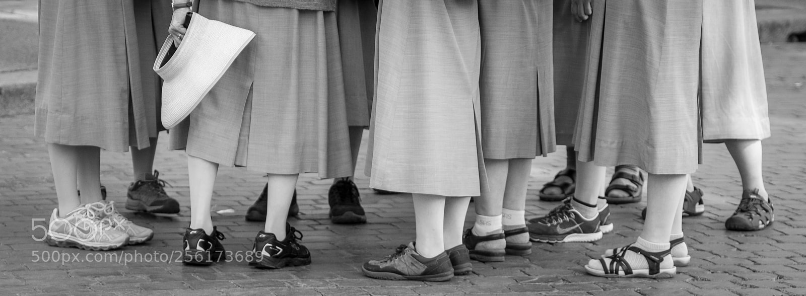 Fujifilm X-T2 sample photo. Nuns ~ roma, italy photography