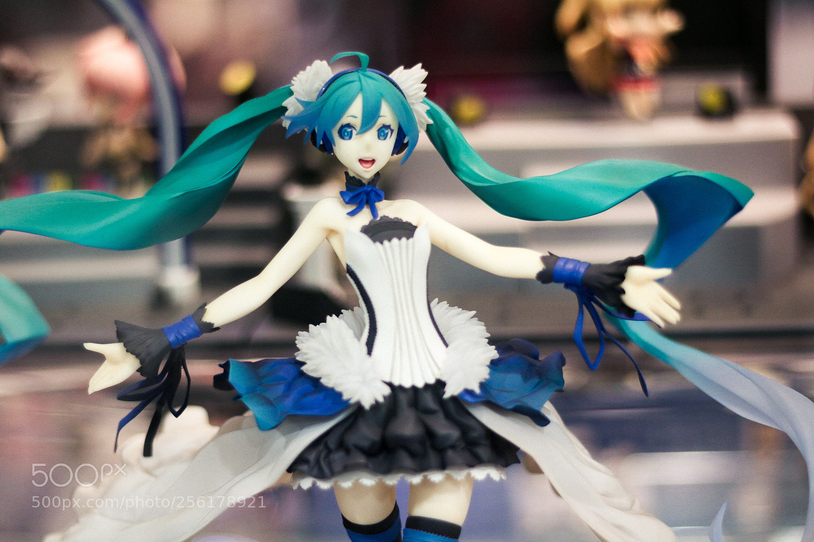 Canon EOS 70D sample photo. Anime shoujo photography