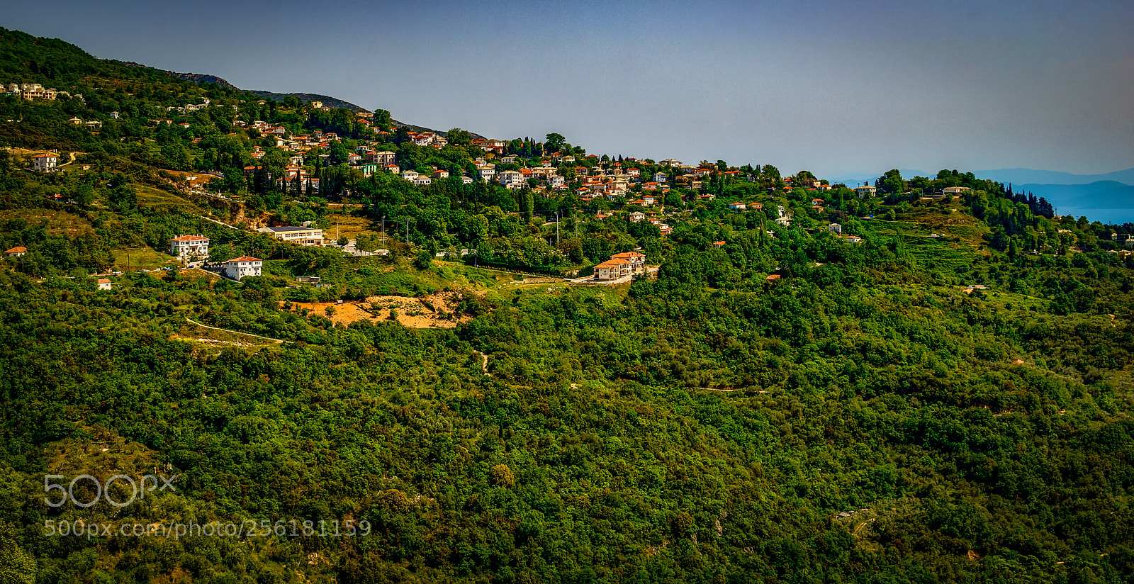 Canon EOS 750D (EOS Rebel T6i / EOS Kiss X8i) sample photo. Village on top of photography