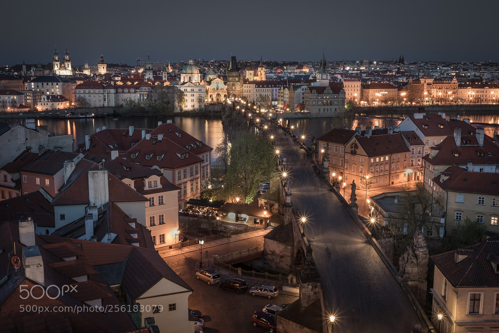 Canon EOS 6D sample photo. Prag’s lights photography