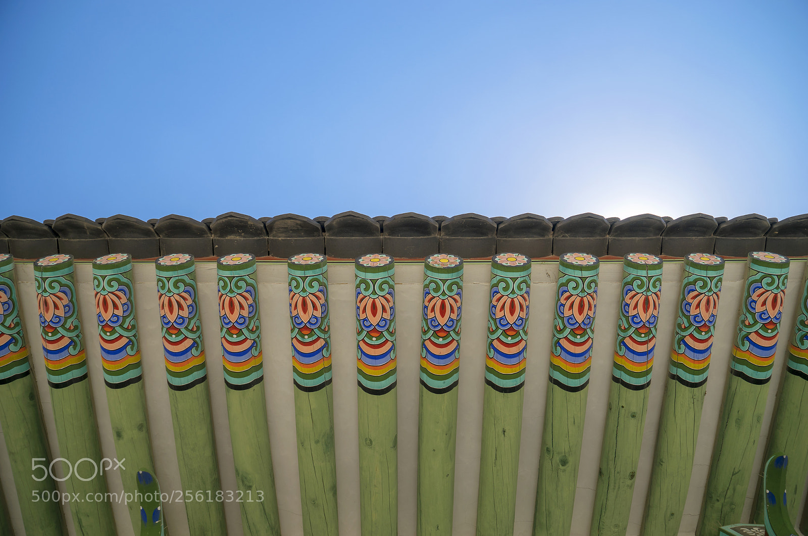 Sony a7 sample photo. The colors and lines photography