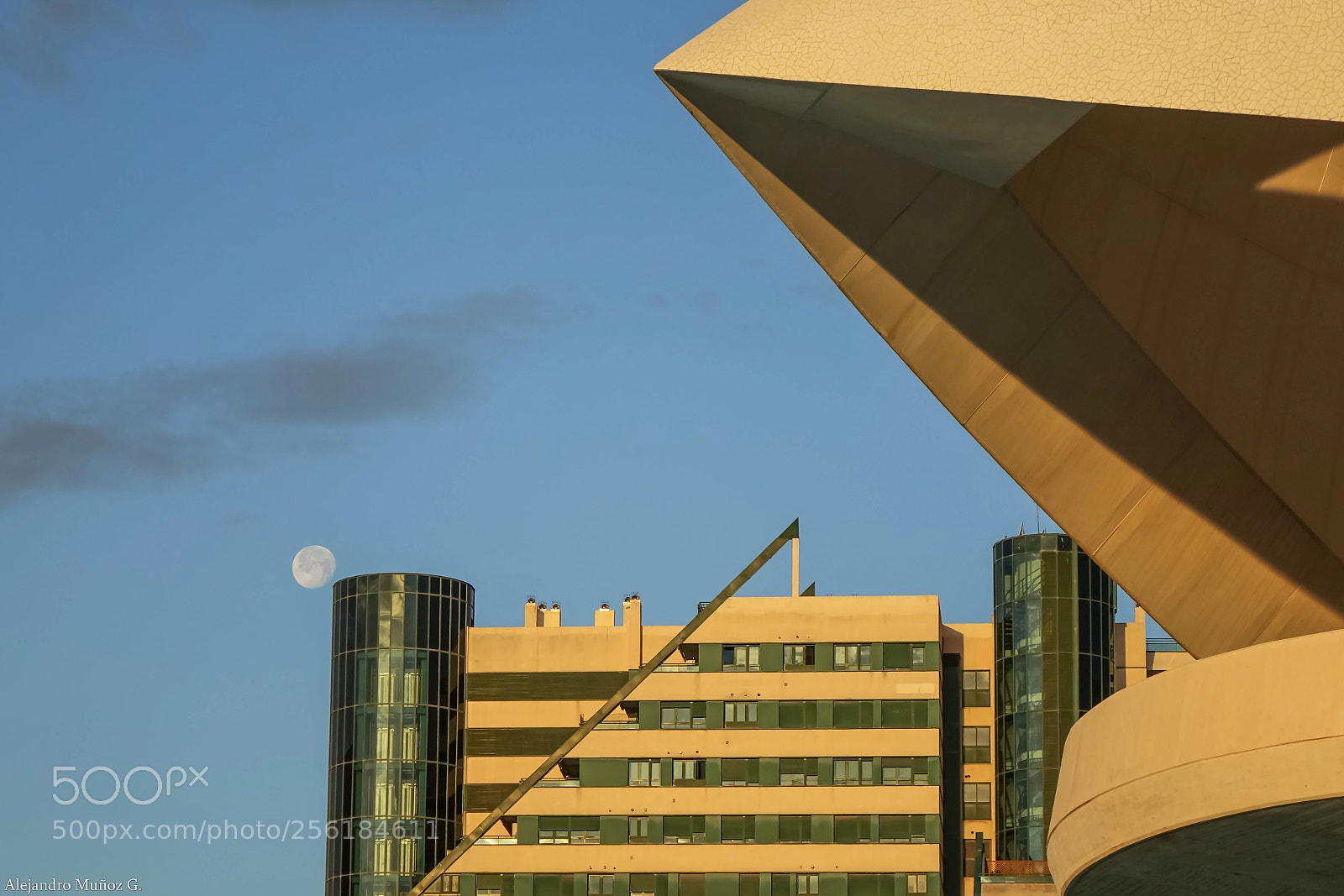 Sony Cyber-shot DSC-RX10 sample photo. A la lluna de photography