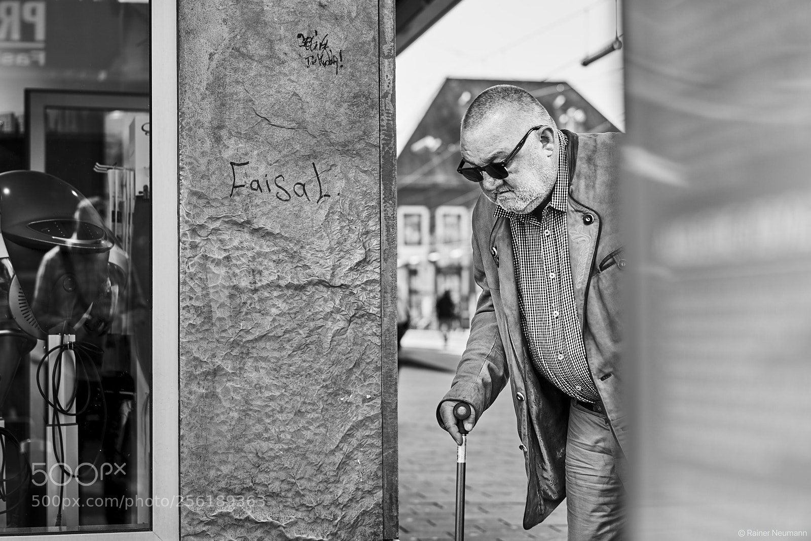 Sony a7R II sample photo. Mann 572 b&w photography
