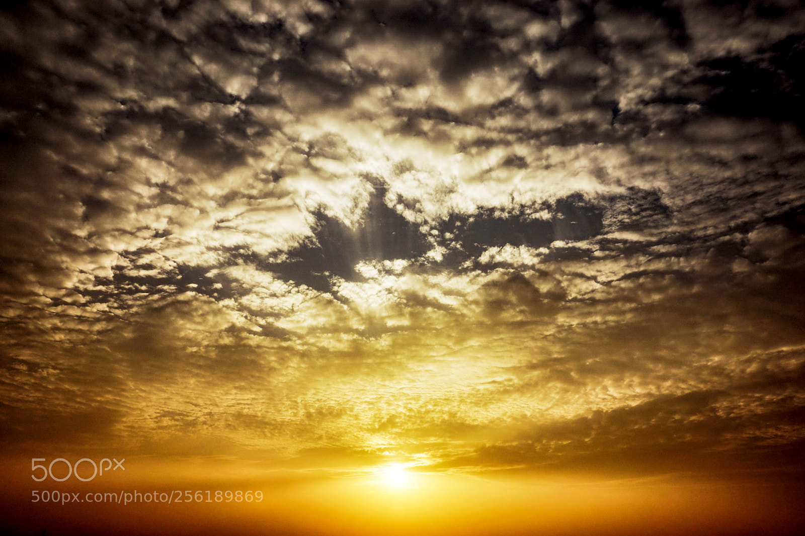 Sony a6000 sample photo. Sunset cloud photography