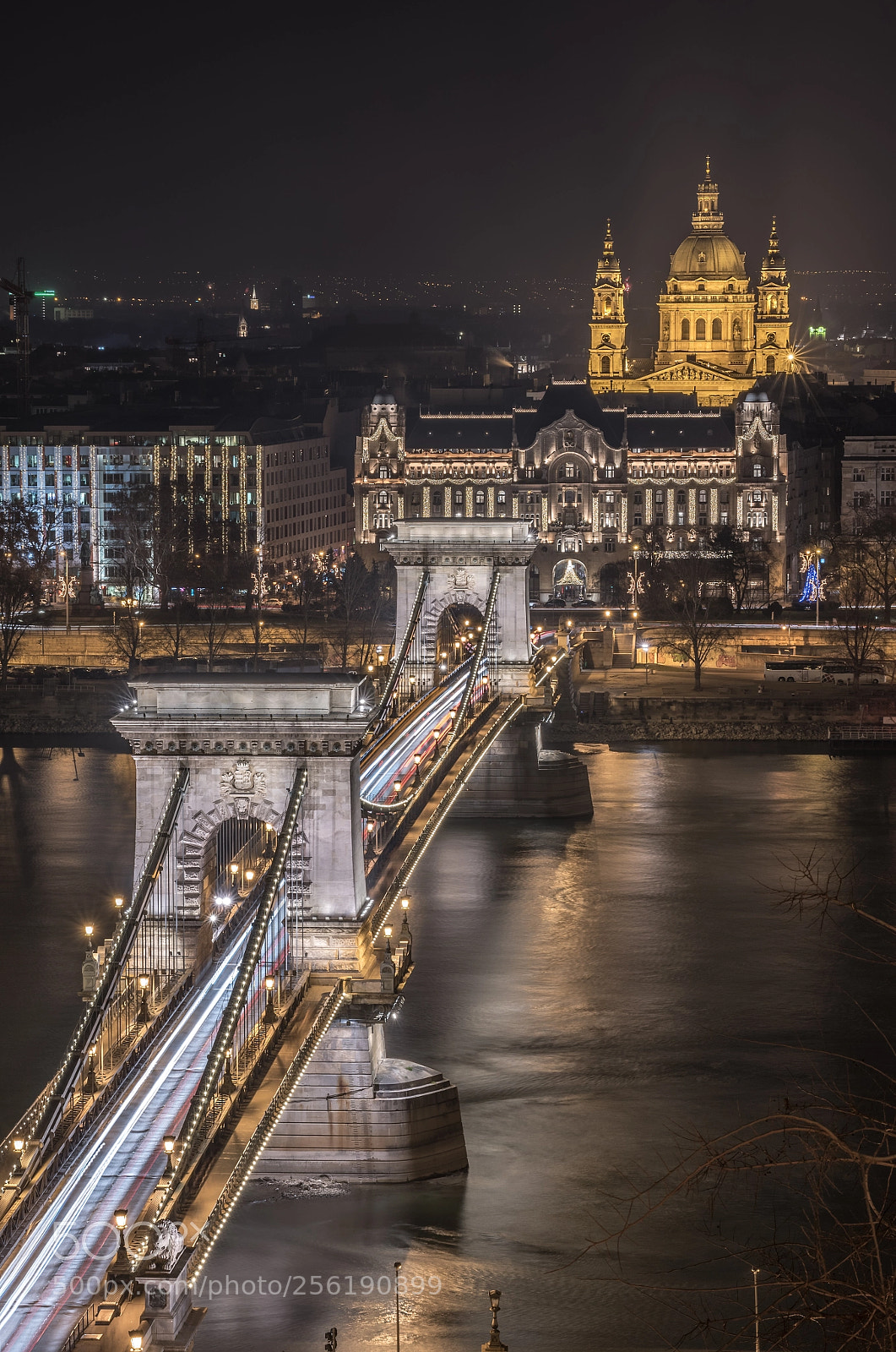 Nikon D750 sample photo. Chain bridge and st photography