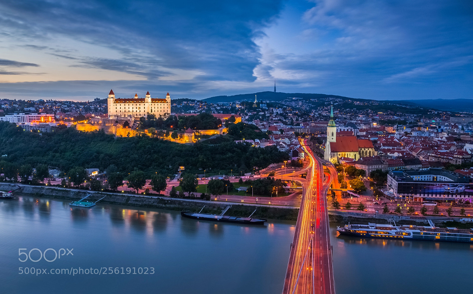 Nikon D3100 sample photo. Bratislava, slovakia photography