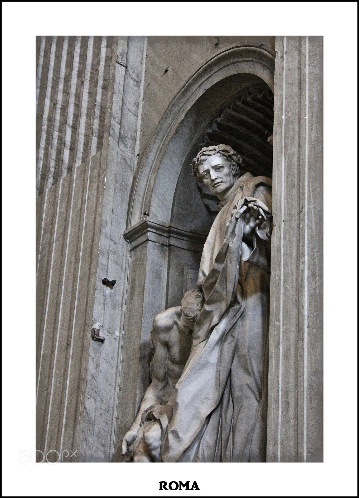 Canon EOS 550D (EOS Rebel T2i / EOS Kiss X4) sample photo. Roma regard photography