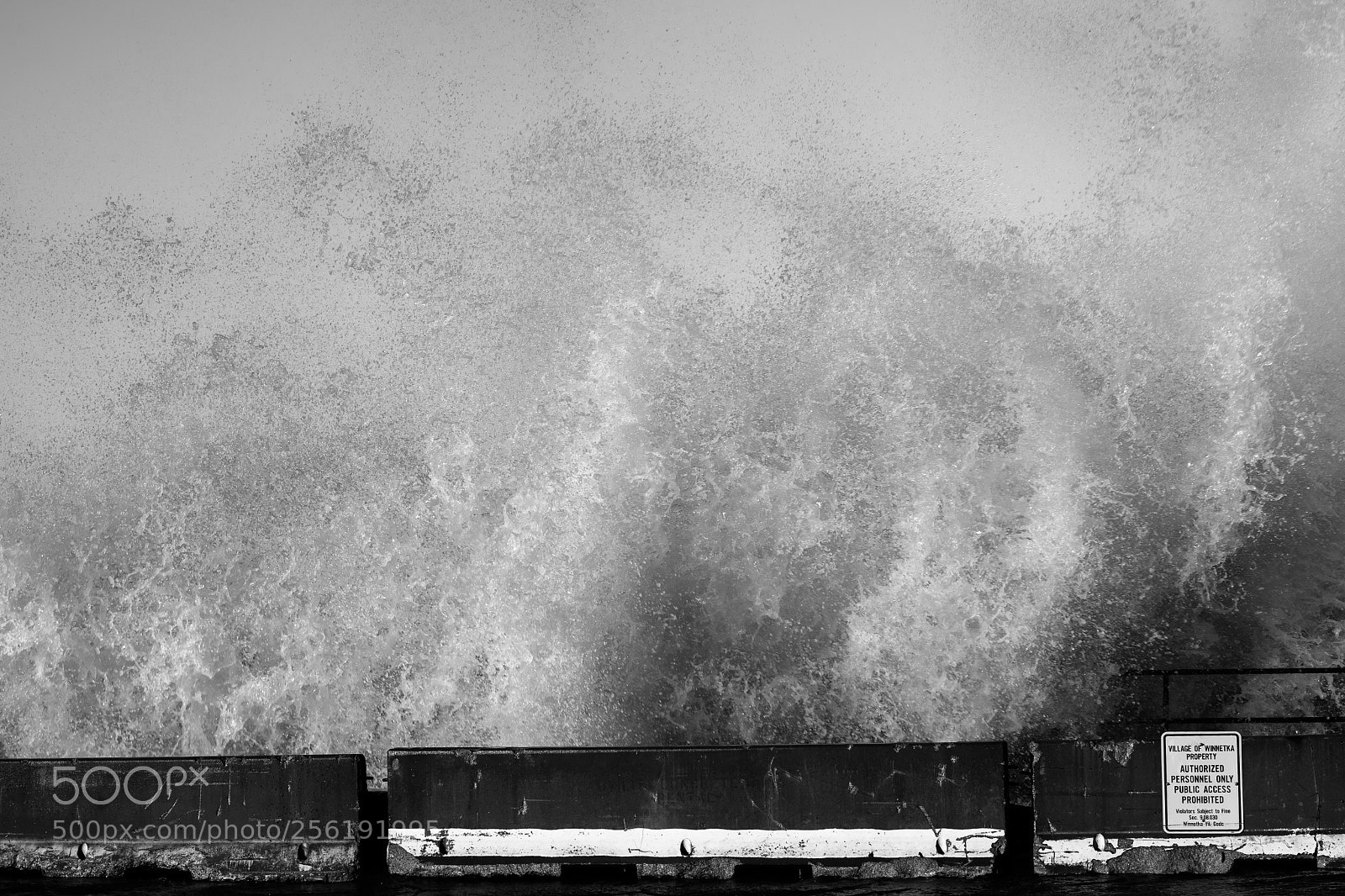 Sony a7 II sample photo. Waves crashing me by photography