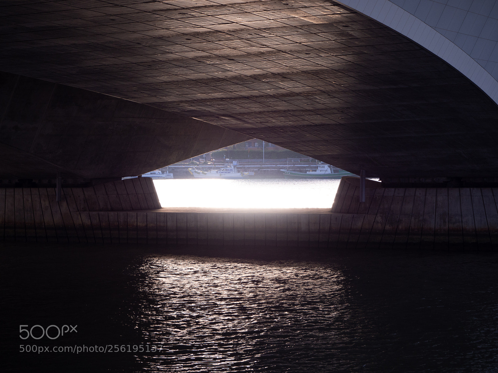 Olympus OM-D E-M10 II sample photo. Under the bridge photography