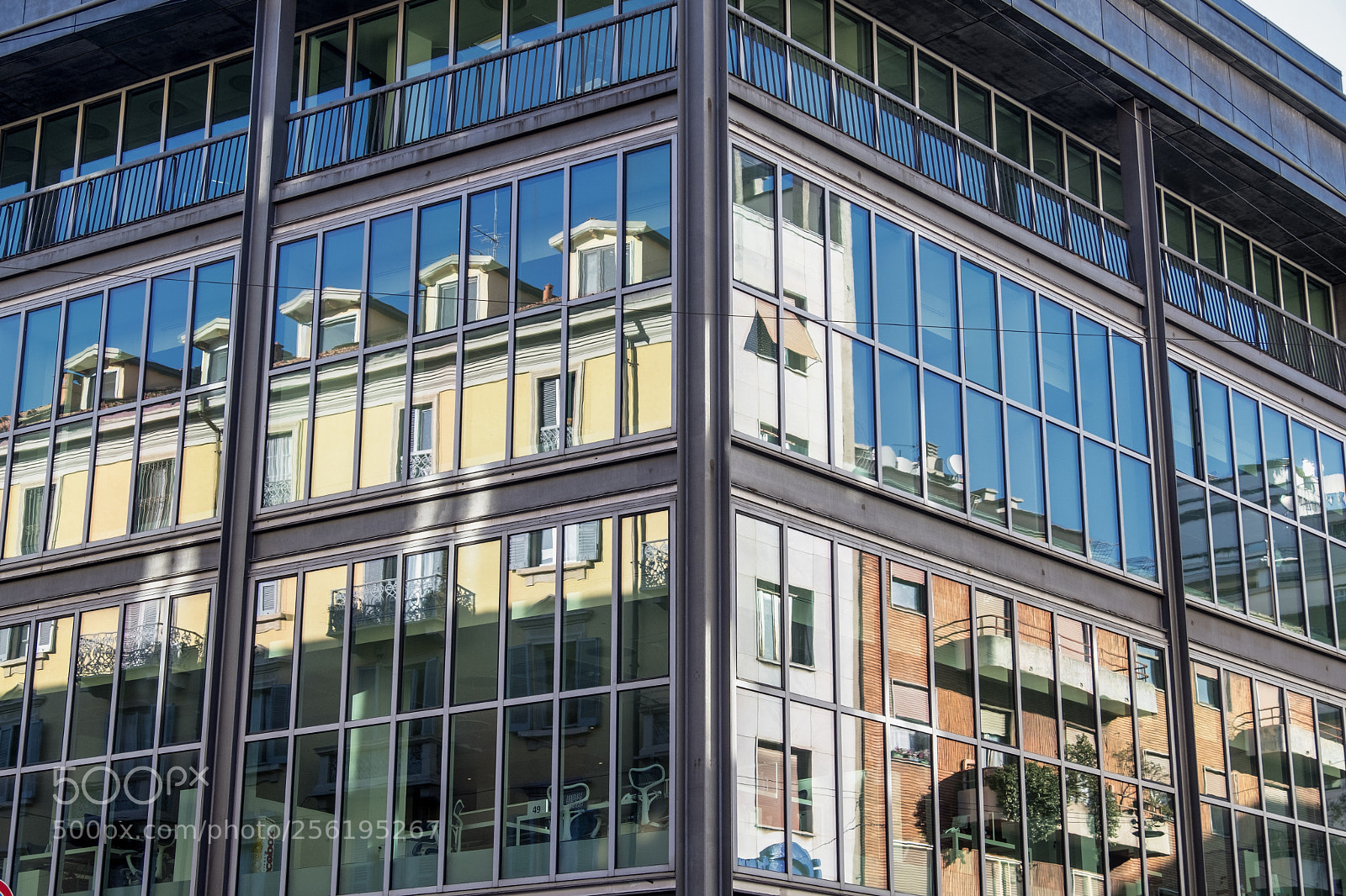 Fujifilm X-T2 sample photo. Milan, buildings photography