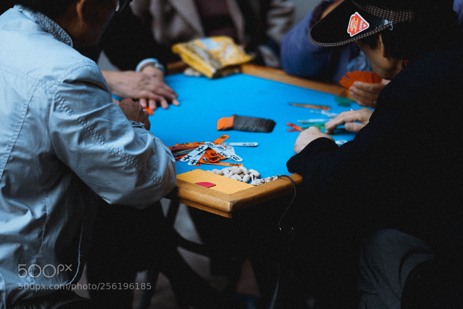 Sony a7 II sample photo. Deal me a hand photography