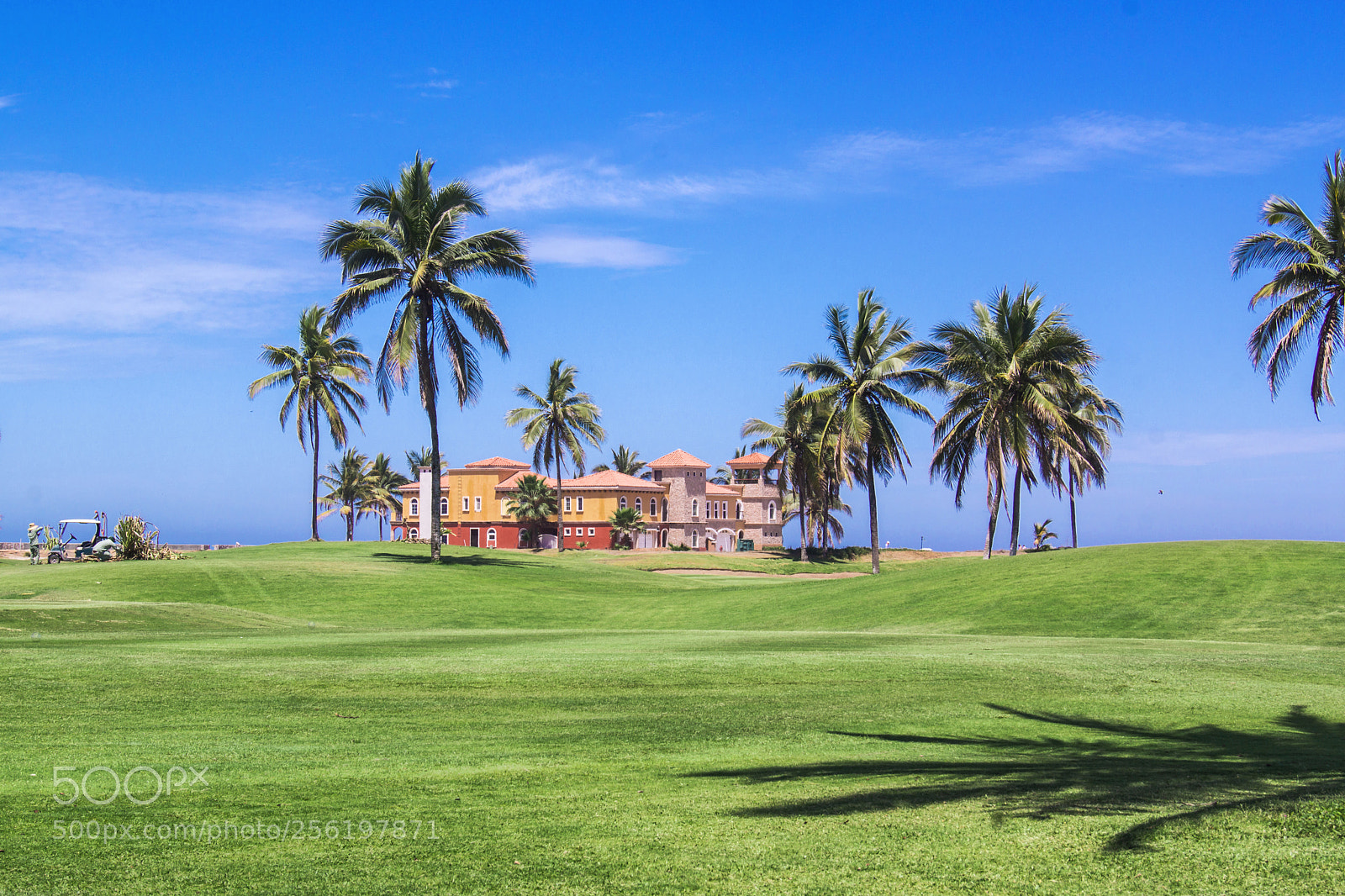 Sony SLT-A77 sample photo. Golf course resort photography