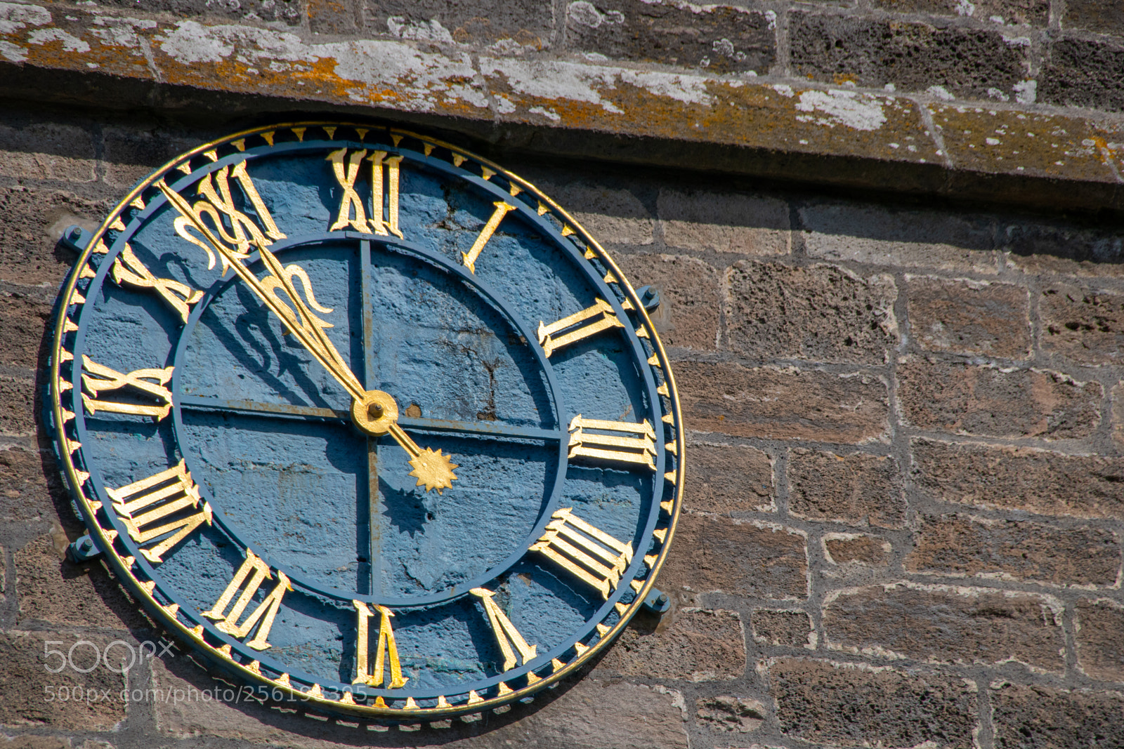 Canon EOS 77D (EOS 9000D / EOS 770D) sample photo. Church clock photography