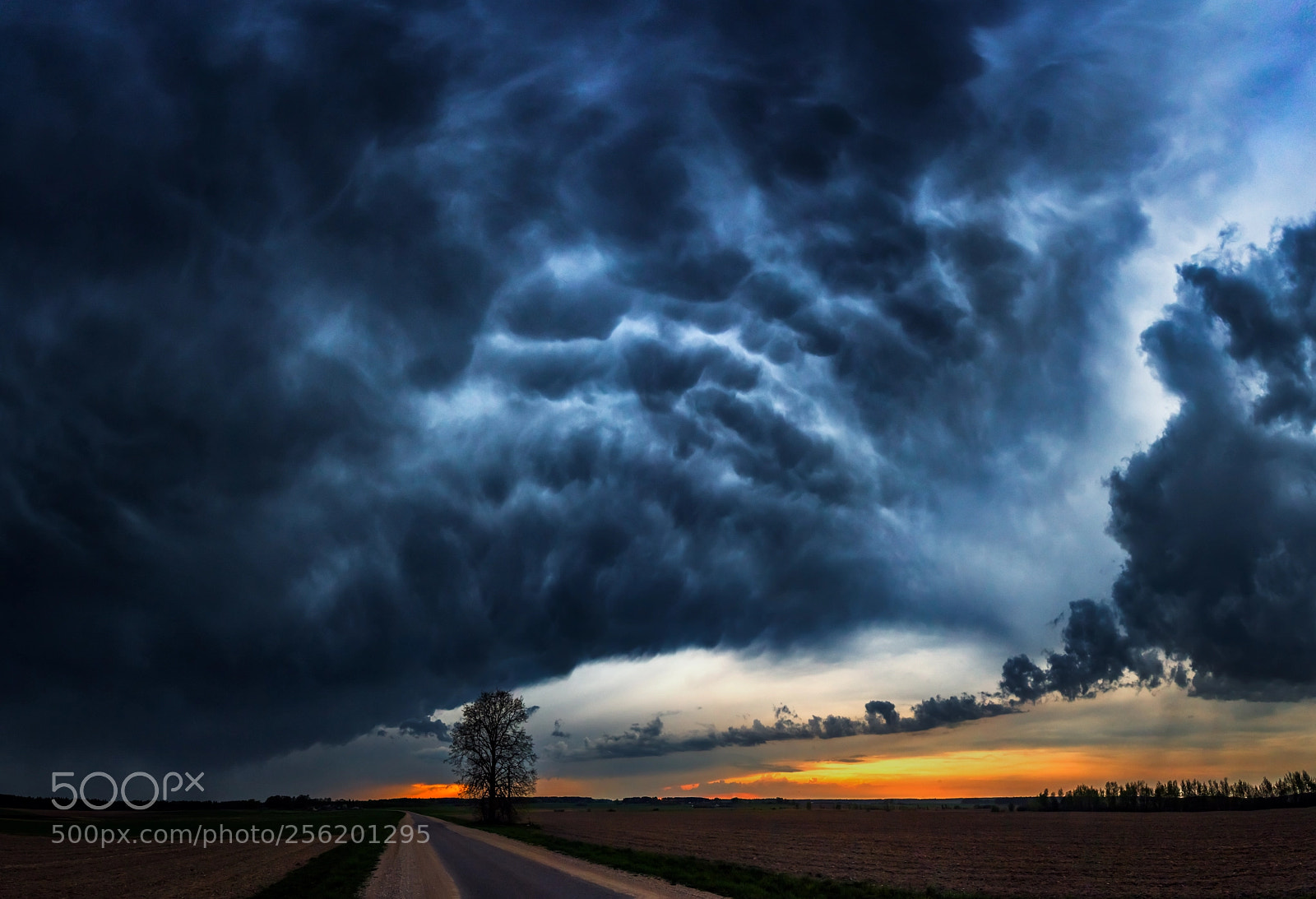 Canon EOS 6D sample photo. Incoming storm photography