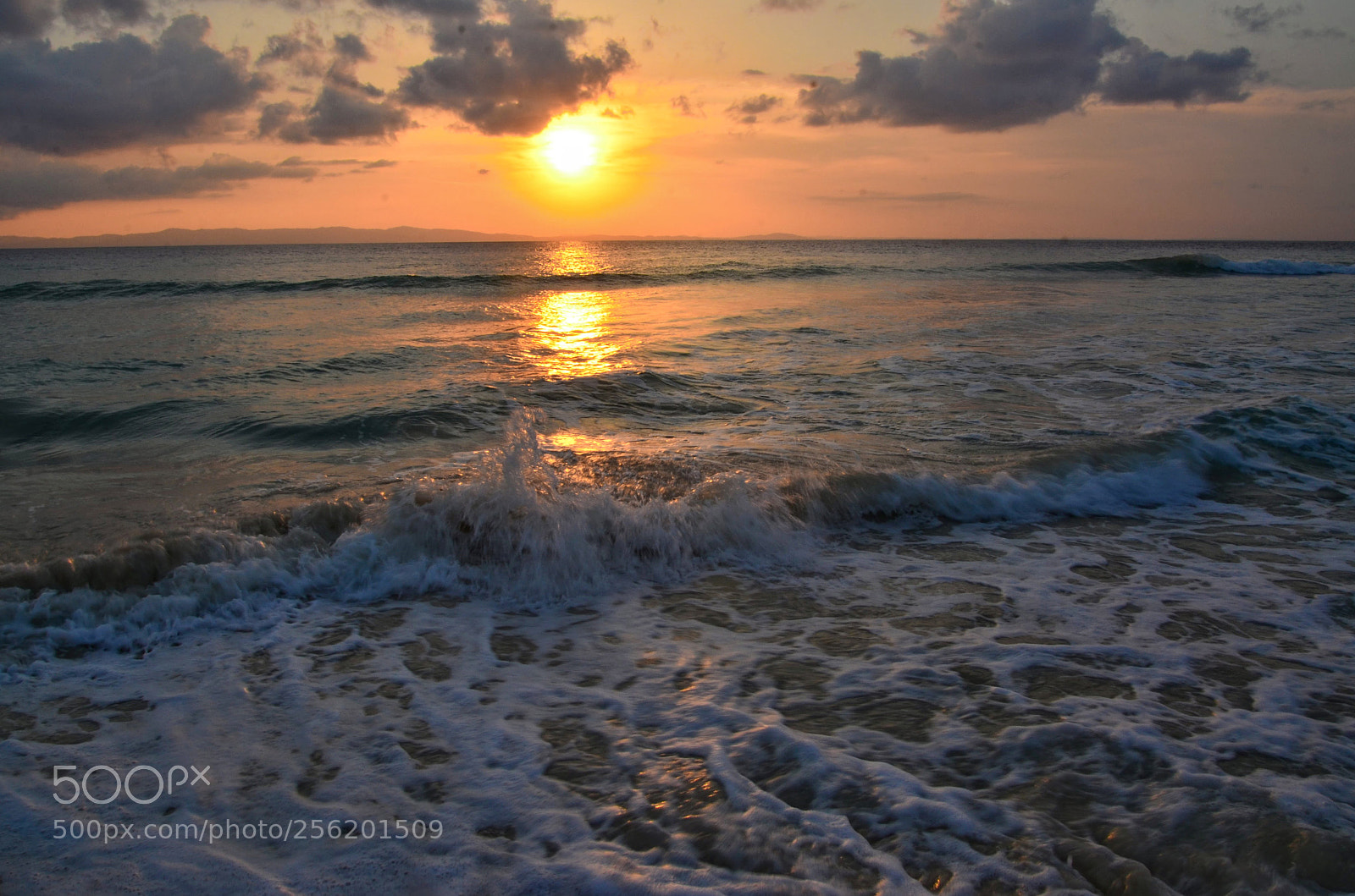 Nikon D7000 sample photo. Sun bidding adieu for photography