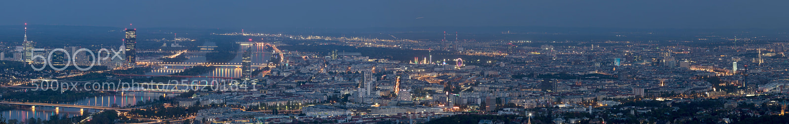 Canon EOS 80D sample photo. Vienna evening panorama photography
