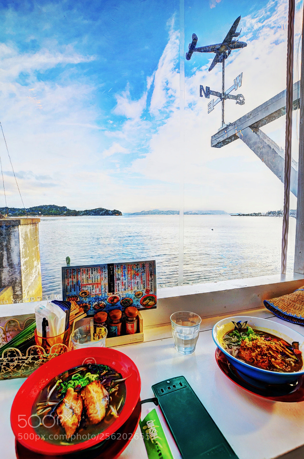 Nikon D7000 sample photo. Ramen with sea aside photography