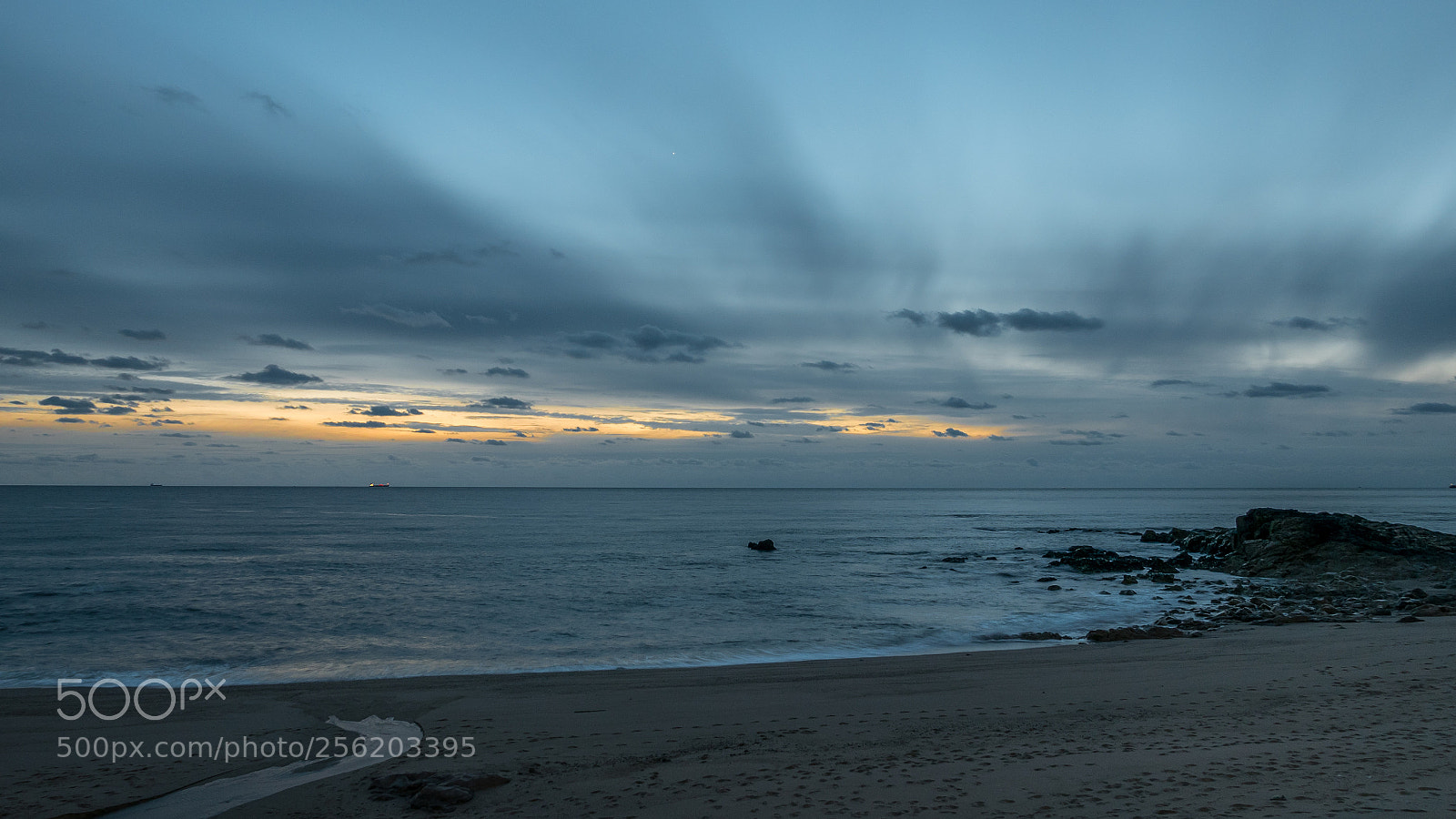 Panasonic Lumix DMC-LX100 sample photo. Cold day sunset photography