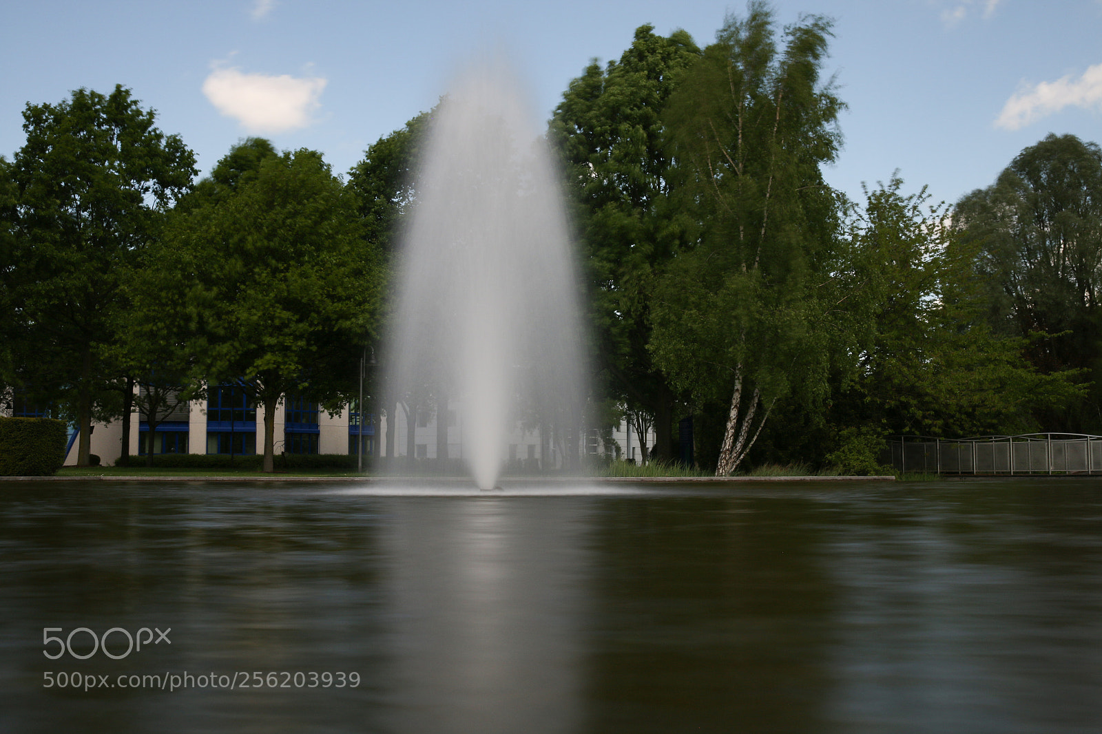Canon EOS 70D sample photo. Springbrunnen gewerbepark asterlagen 3 photography