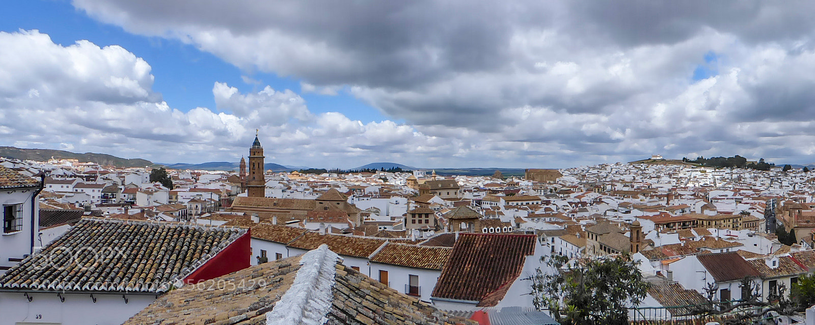 Panasonic Lumix DMC-FZ200 sample photo. Antequera photography