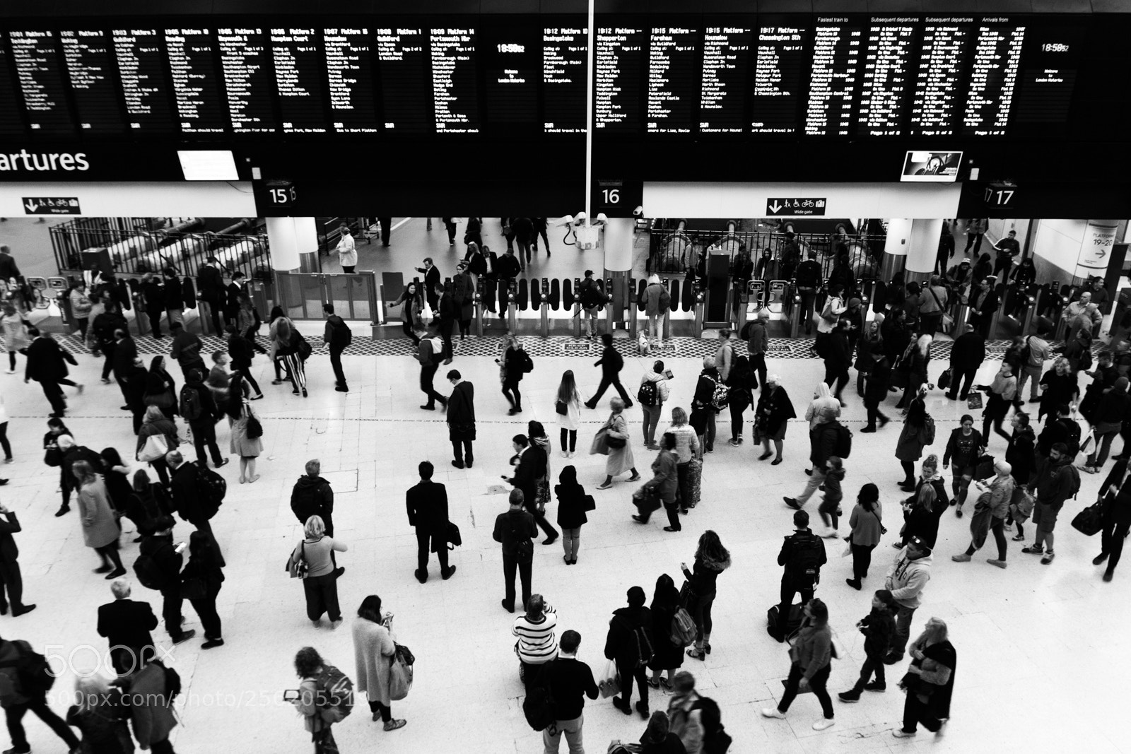 Canon EOS 60D sample photo. Railway station photography