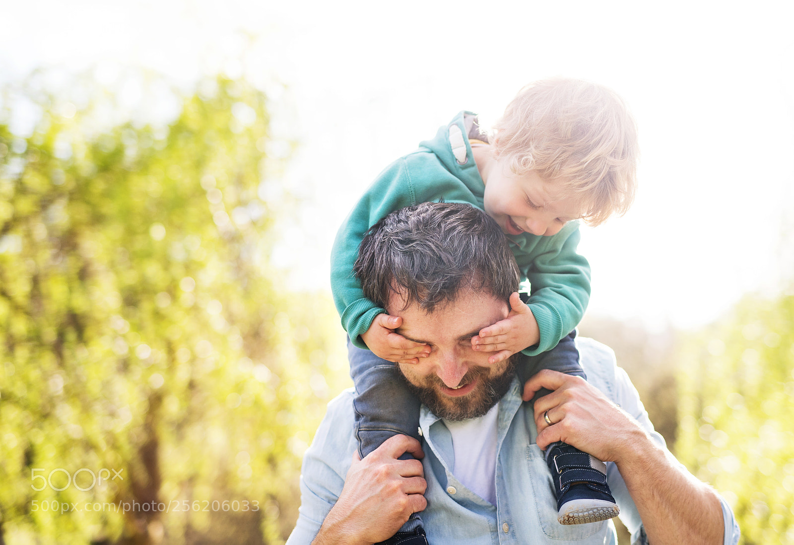 Nikon D5 sample photo. A father with his photography