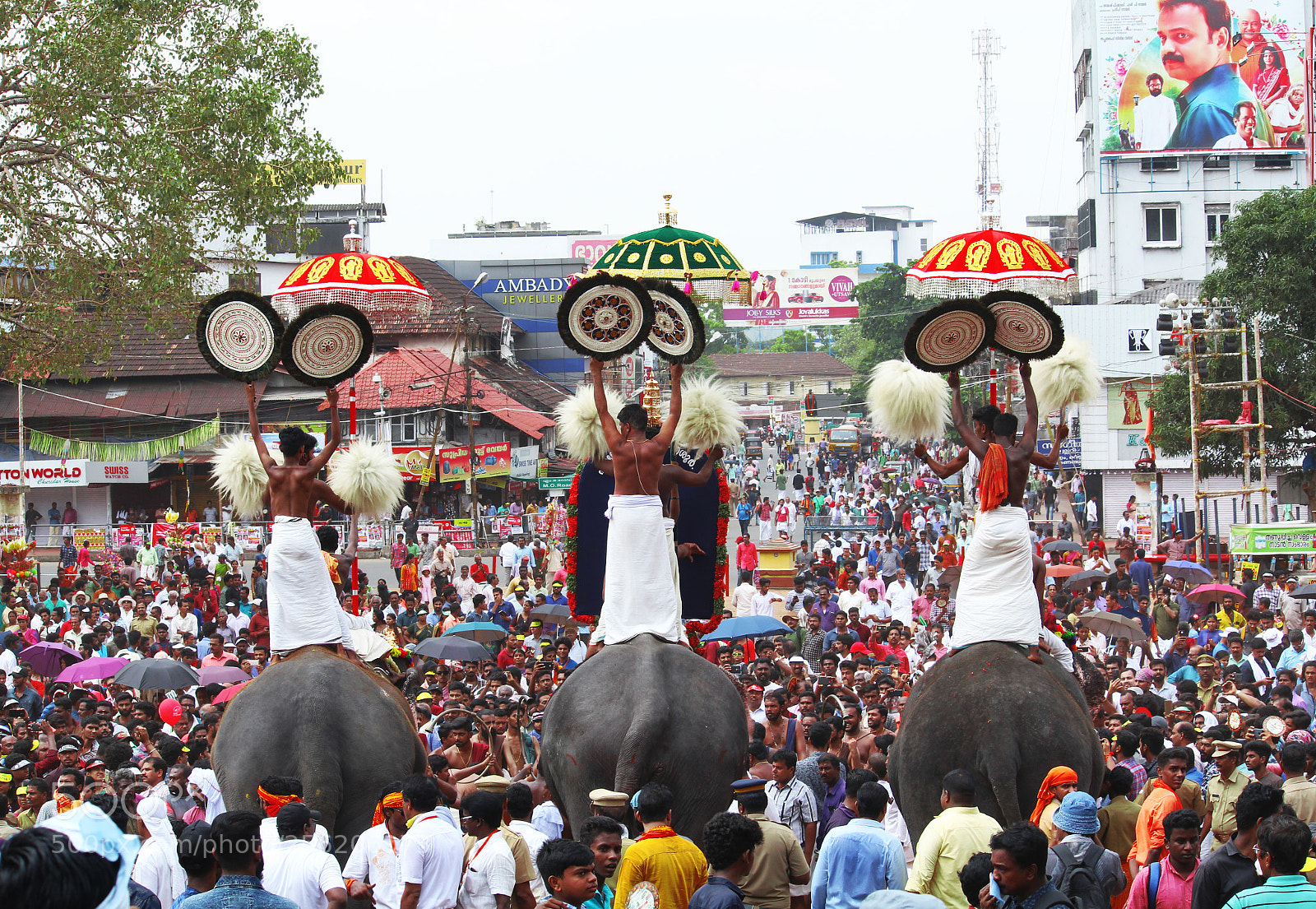 Canon EOS 1200D (EOS Rebel T5 / EOS Kiss X70 / EOS Hi) sample photo. #thrissur_pooram photography