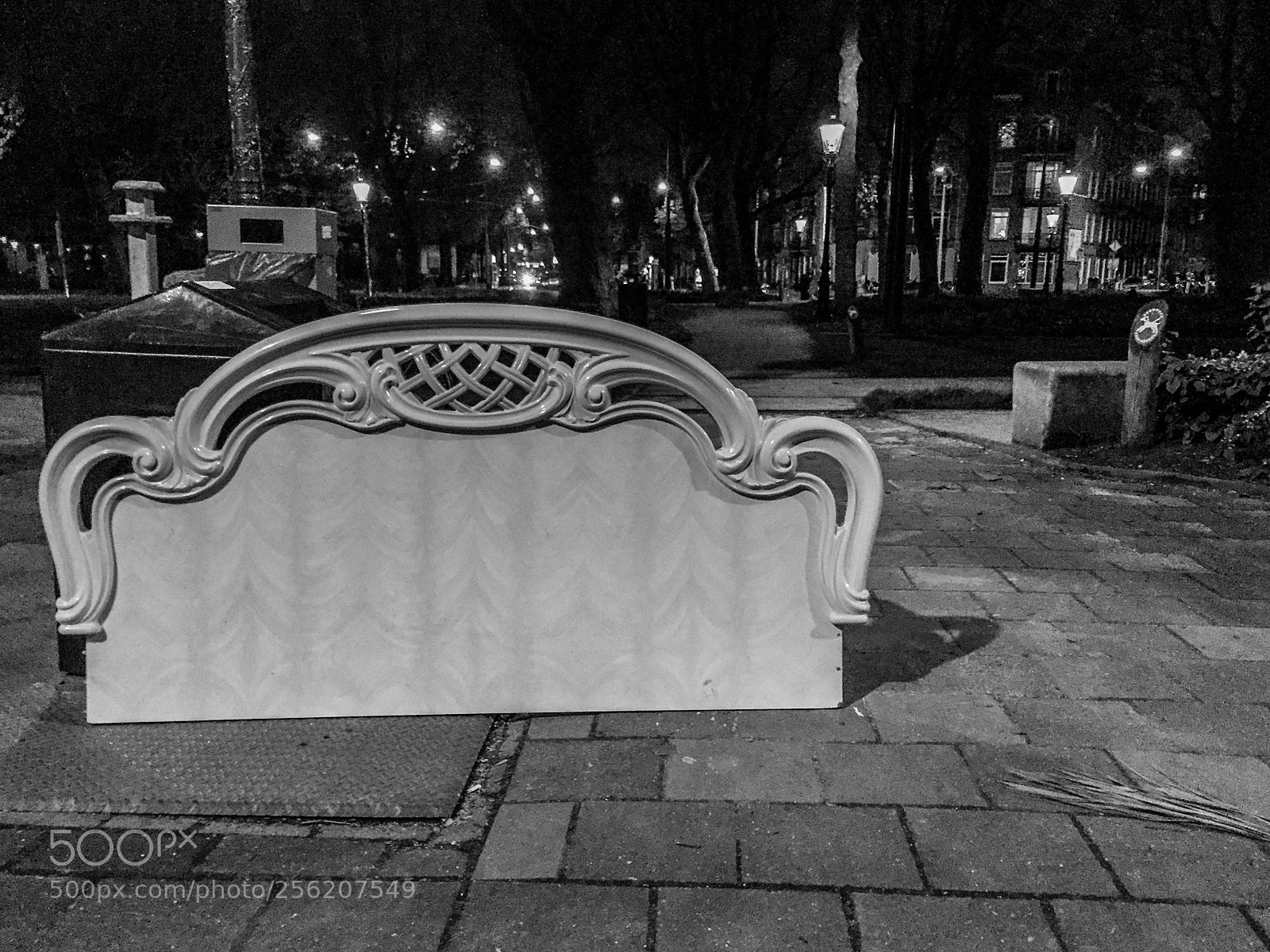 Apple iPhone 6 sample photo. Royal bed wall photography