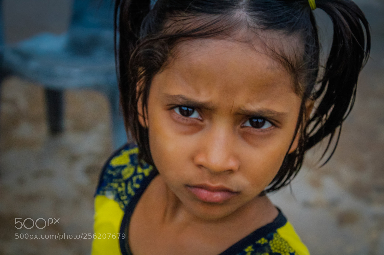Canon EOS 1300D (EOS Rebel T6 / EOS Kiss X80) sample photo. A smart little girl photography