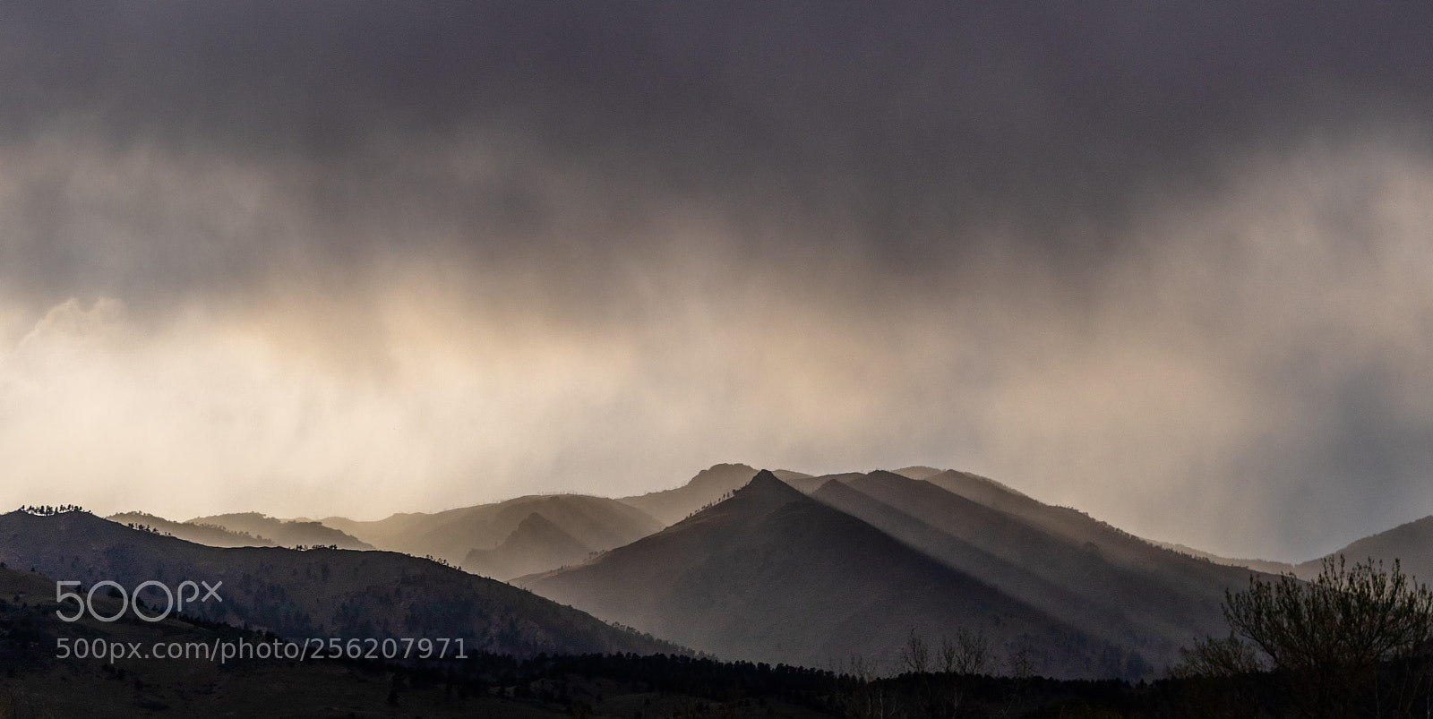 Canon EOS 80D sample photo. Storm mist photography