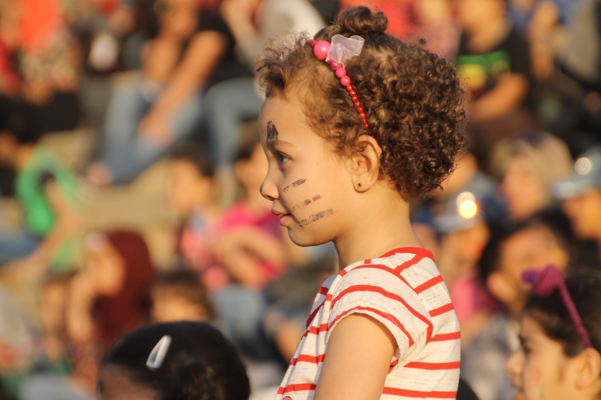 Canon EOS 1100D (EOS Rebel T3 / EOS Kiss X50) sample photo. انا هنا photography