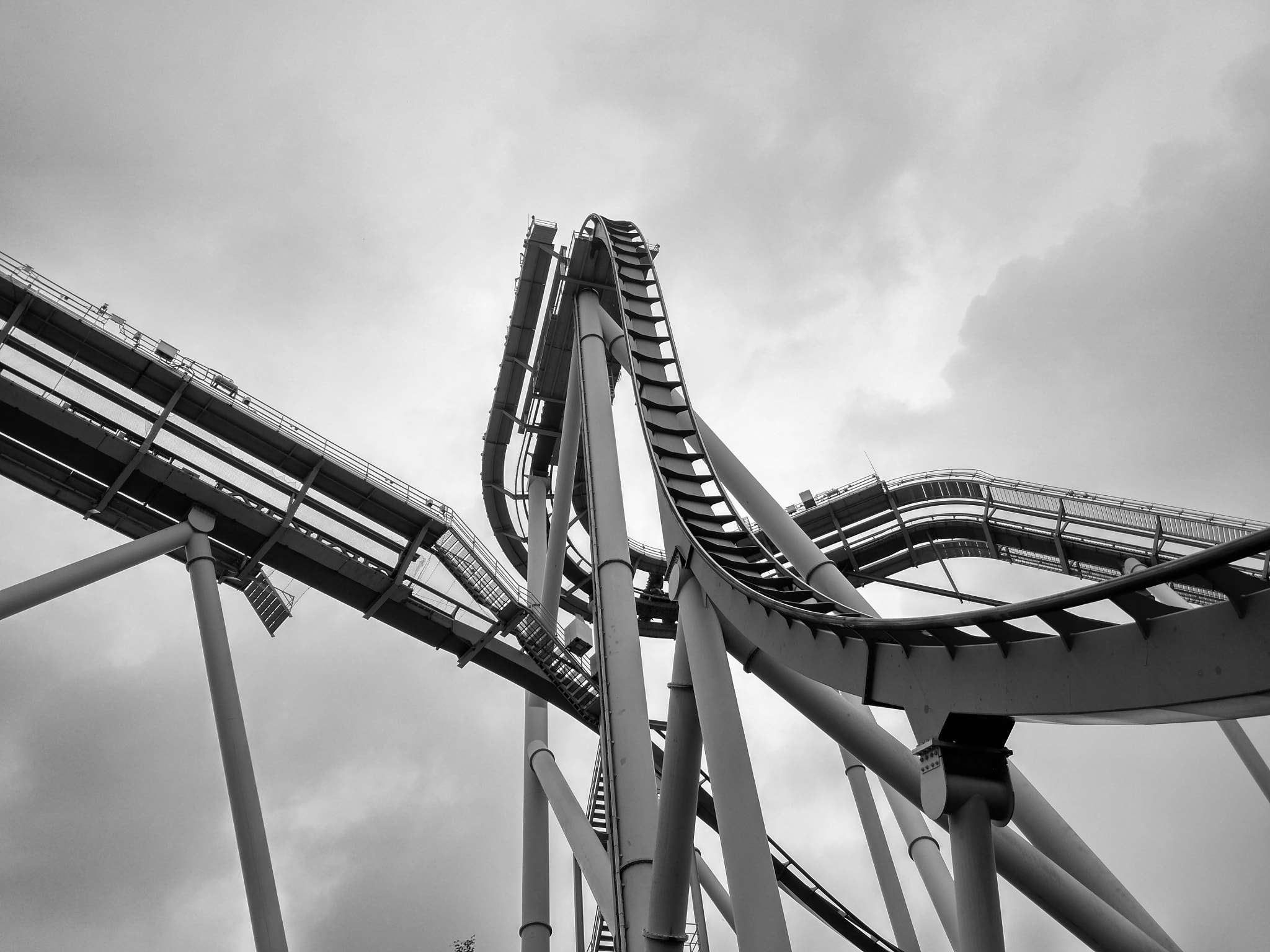 Xiaomi MI 5 sample photo. Roller coaster photography