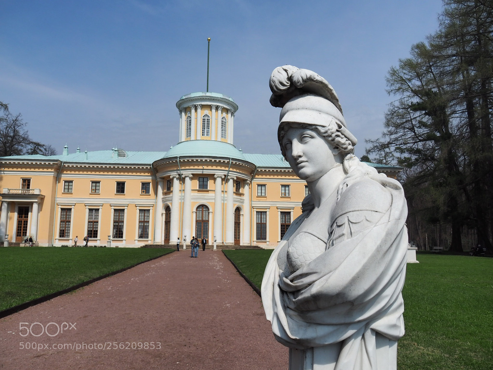 Olympus OM-D E-M10 sample photo. Villa arhangelskoe photography