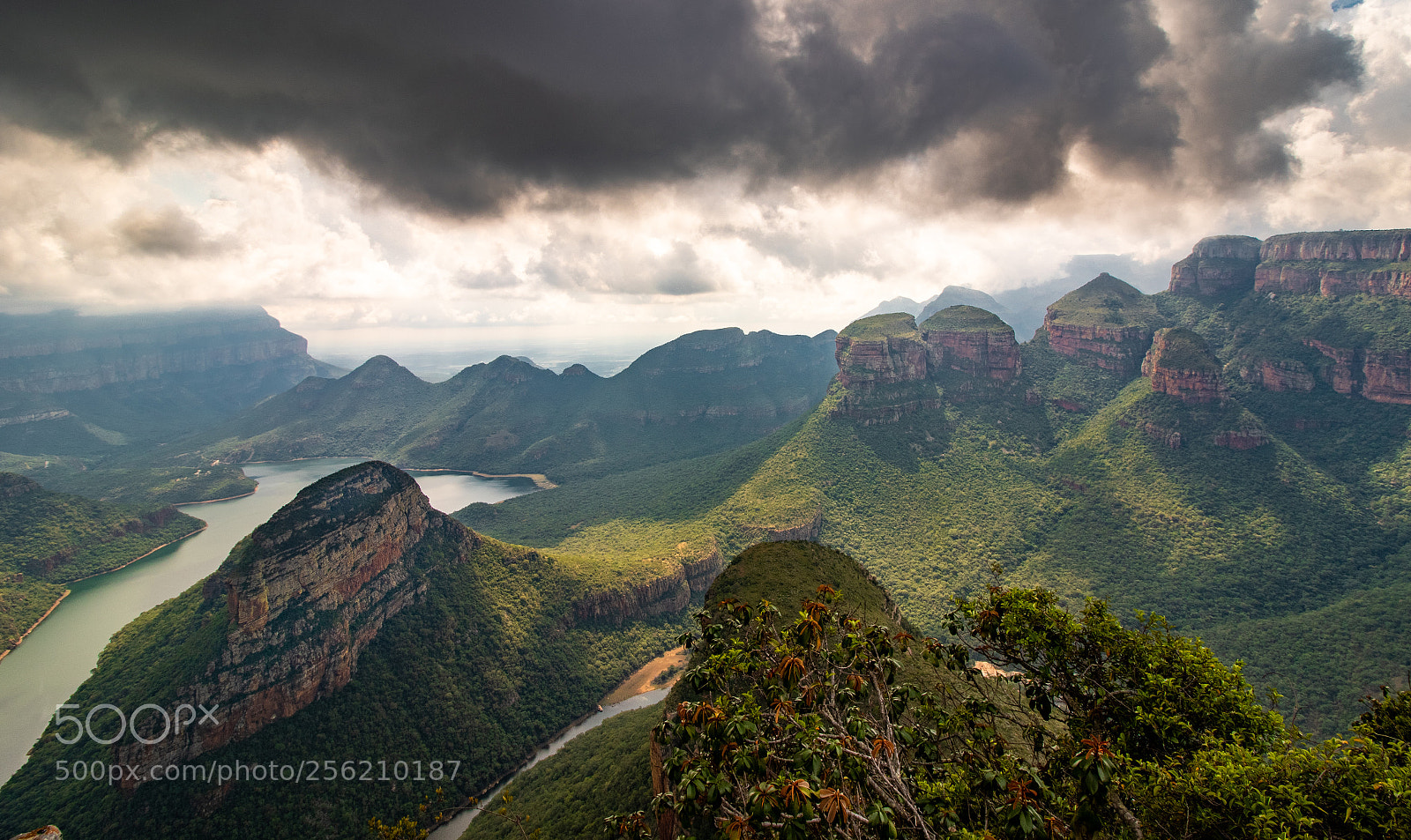 Canon EOS 7D Mark II sample photo. Drakensberg with the three photography