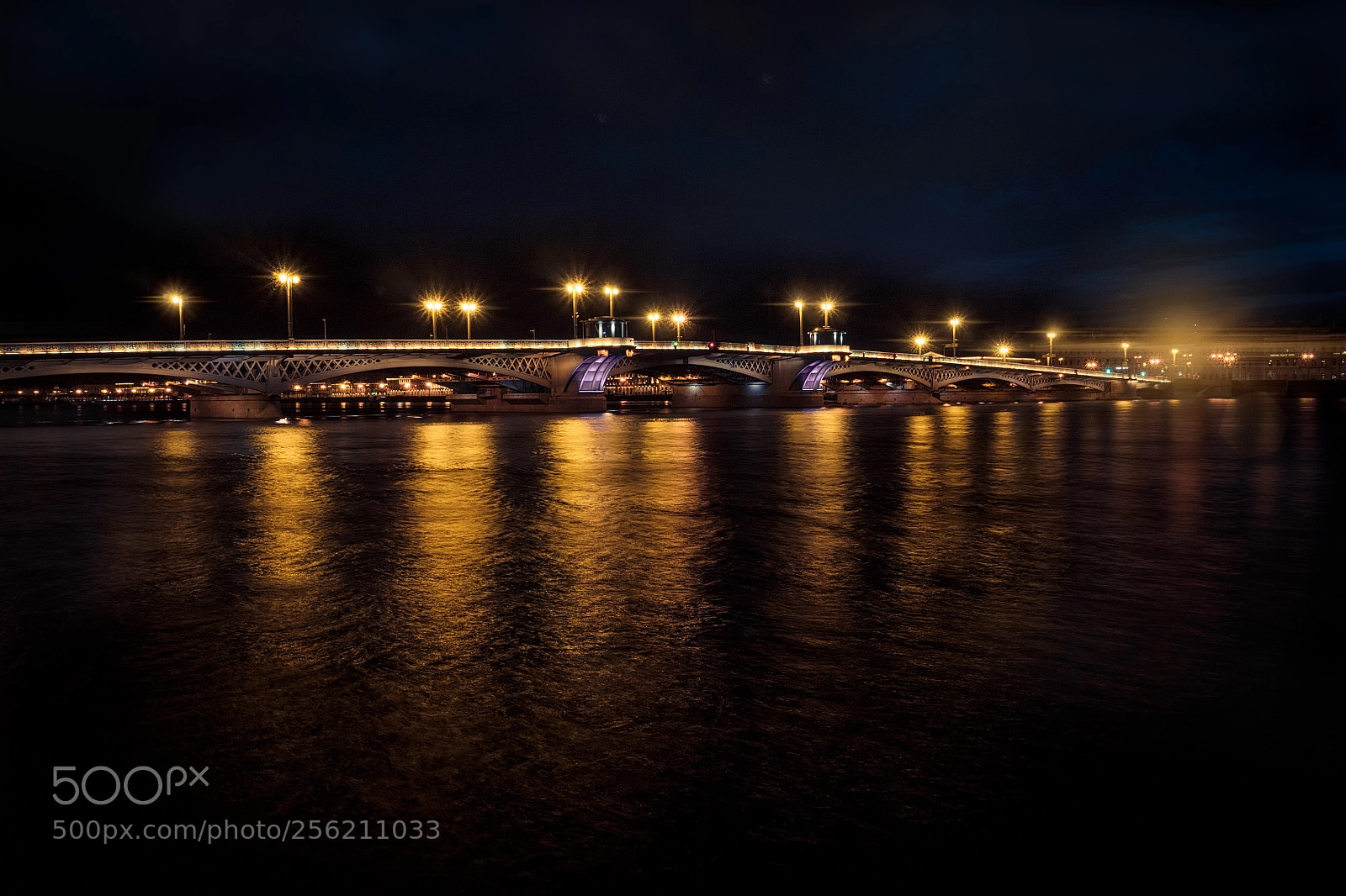 Olympus OM-D E-M5 II sample photo. Lights of night petersburg photography
