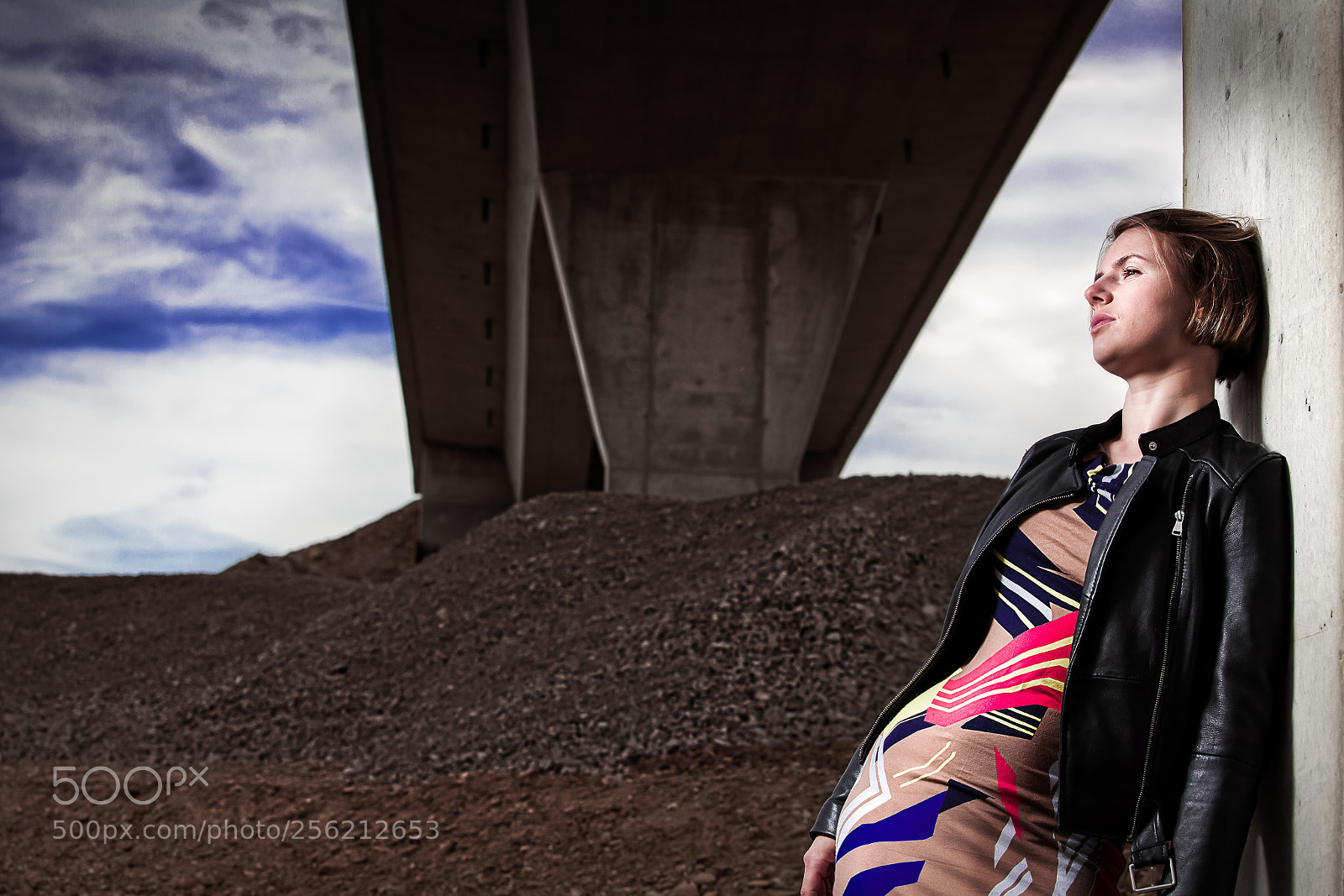 Canon EOS 5D Mark II sample photo. Unter the bridge photography