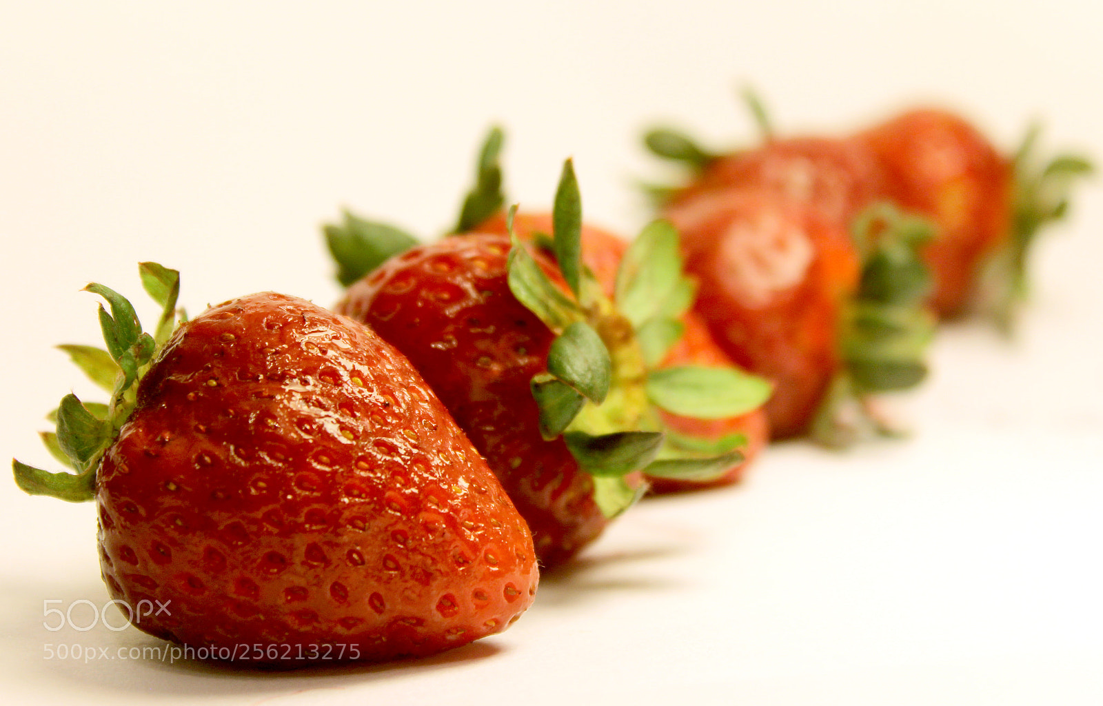 Canon EOS 600D (Rebel EOS T3i / EOS Kiss X5) sample photo. Fruta photography