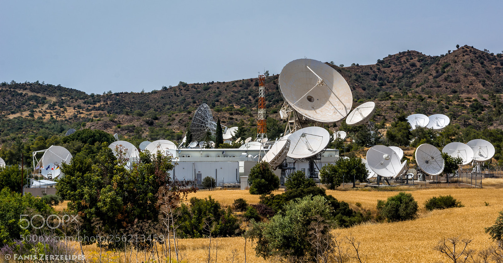 Nikon D5200 sample photo. Ground satellite station photography