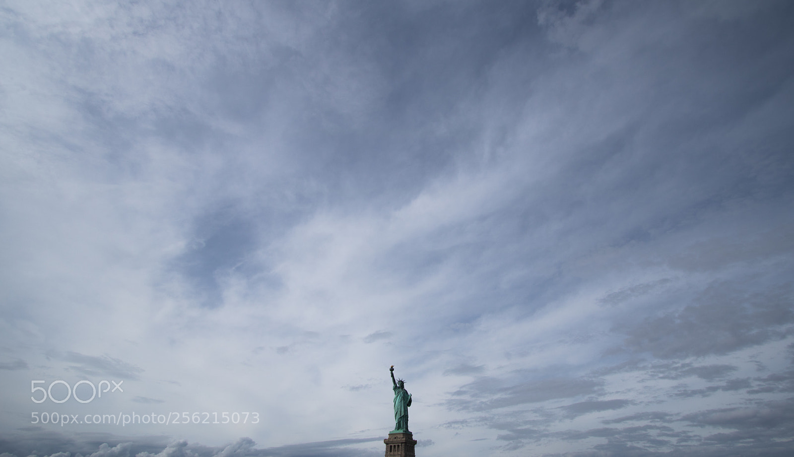 Canon EOS 750D (EOS Rebel T6i / EOS Kiss X8i) sample photo. Statue of liberty, ny photography
